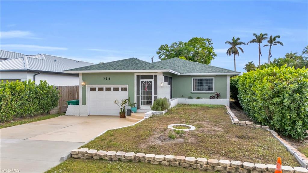 NAPLES PARK - Residential