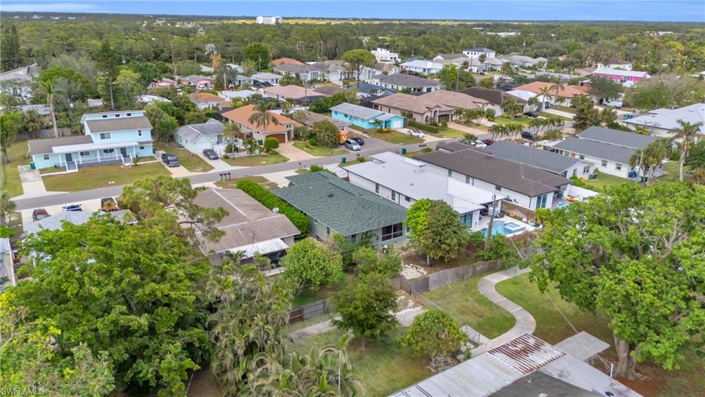 NAPLES PARK - Residential