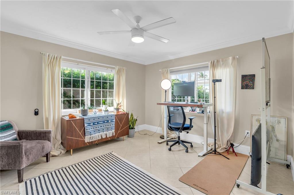 NAPLES PARK - Residential