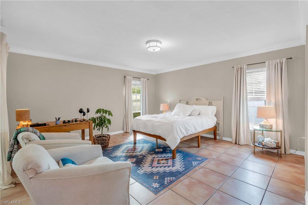 NAPLES PARK - Residential