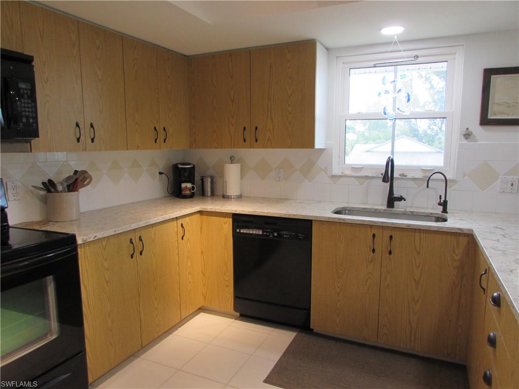 ST JUDE HARBORS - Residential