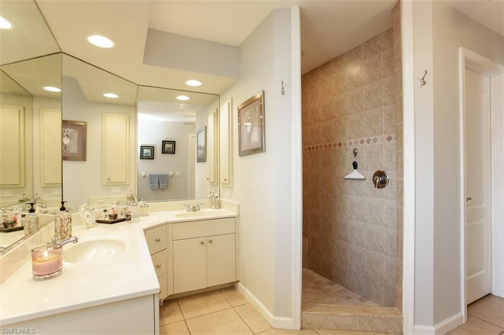 CALOOSA TRACE - Residential
