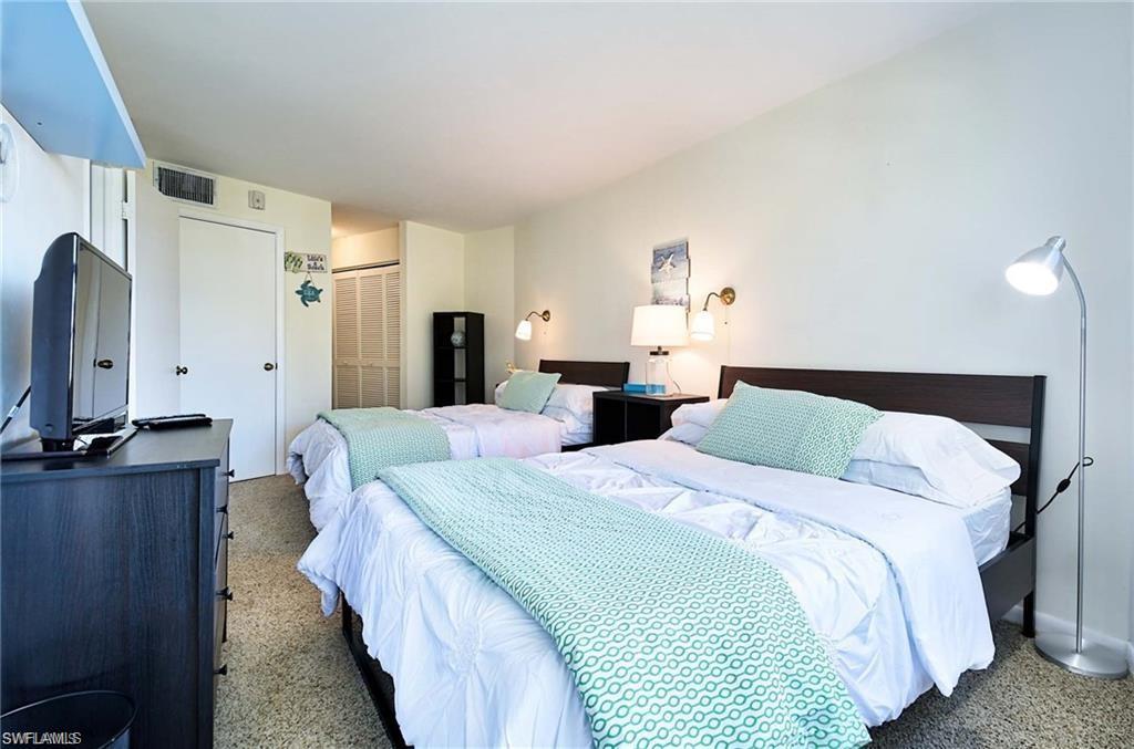 ANGLERS COVE - Residential