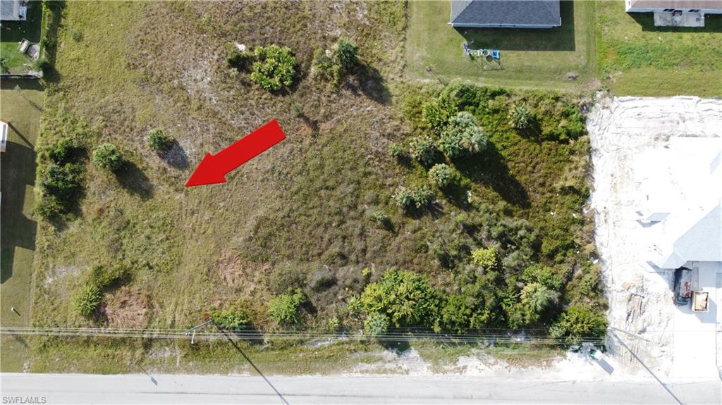 LEHIGH ACRES - Land