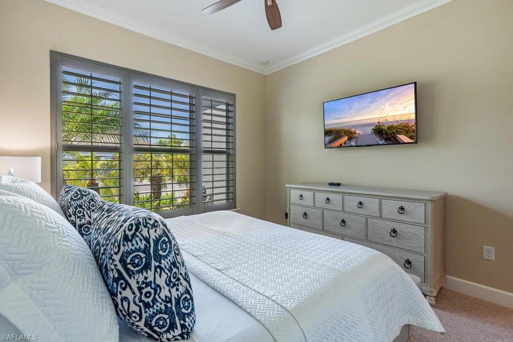 ISLES OF COLLIER PRESERVE - Residential