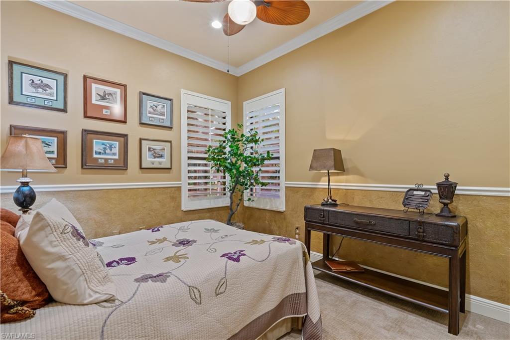COUNTRY CLUB - Residential
