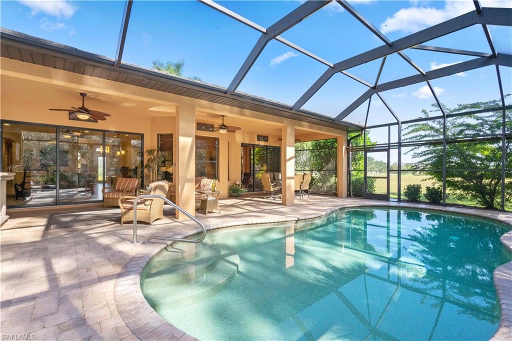 COUNTRY CLUB - Residential