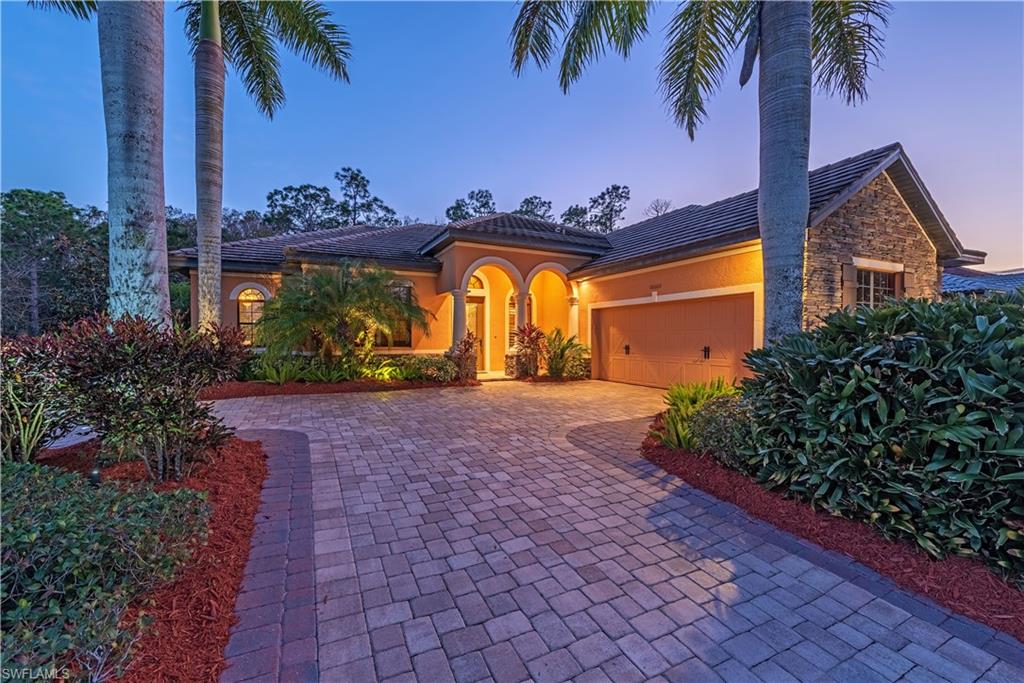 COUNTRY CLUB - Residential