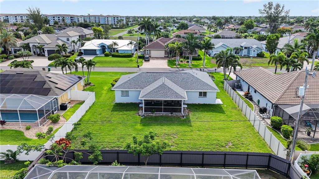 CAPE CORAL - Residential