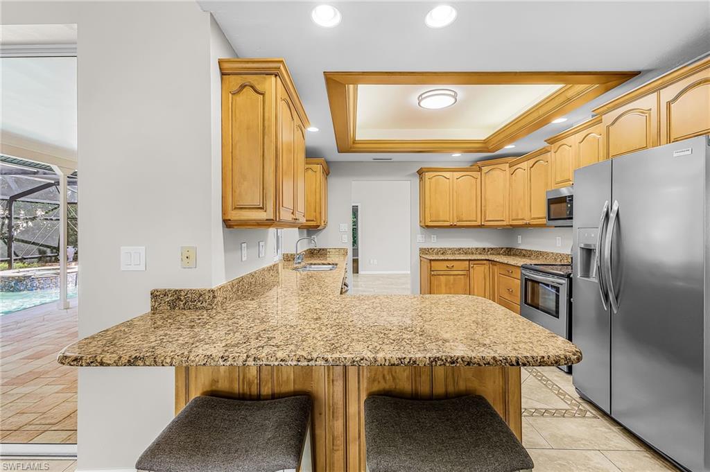 BUTTONWOOD HARBOR - Residential
