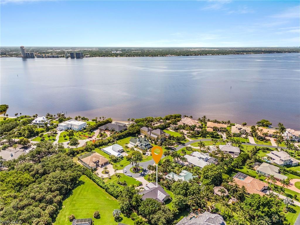 BUTTONWOOD HARBOR - Residential