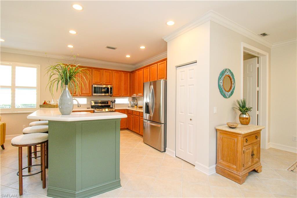 LEEWARD BAY - Residential Lease