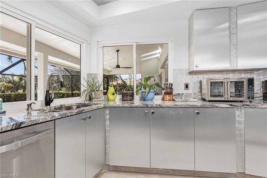 FIDDLESTICKS COUNTRY CLUB - Residential