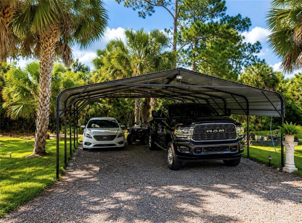 GOLDEN GATE ESTATES - Residential