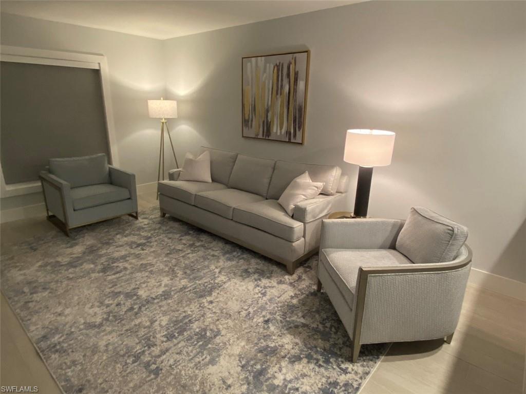 PIERRE CLUB - Residential Lease