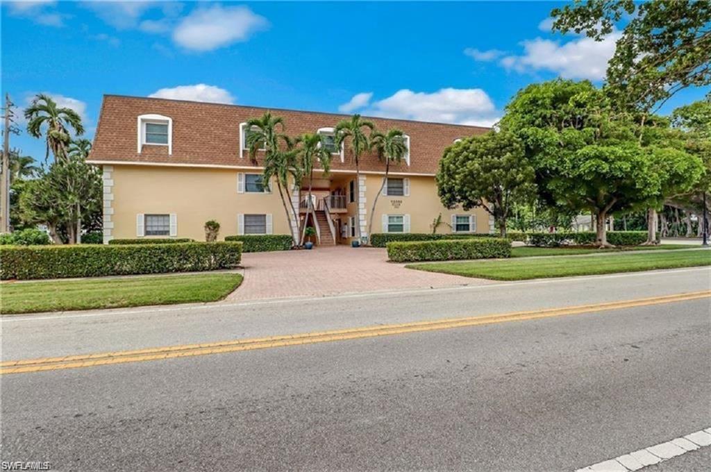 PIERRE CLUB - Residential Lease