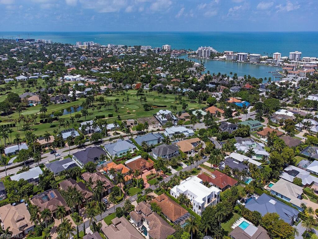 MOORINGS - Residential