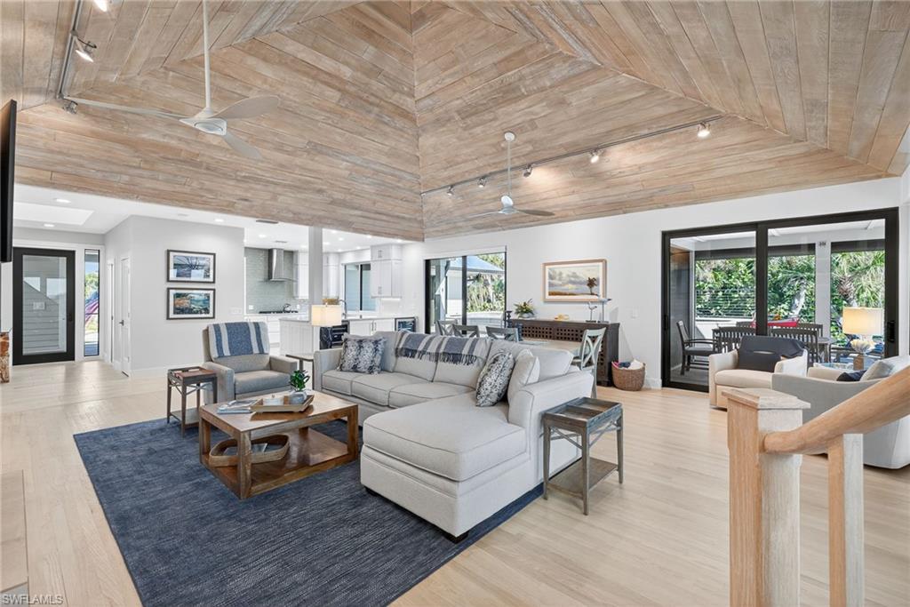 GULF RIDGE SUB - Residential