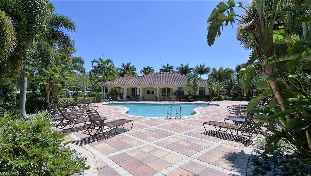 FIRANO AT NAPLES - Residential
