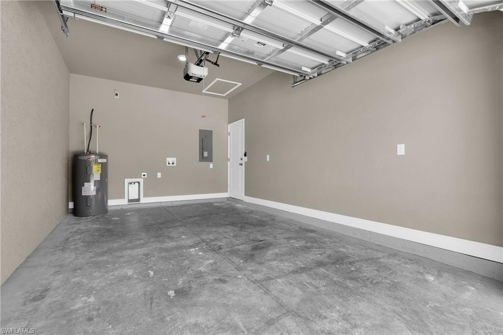 LEHIGH ACRES - Residential Income