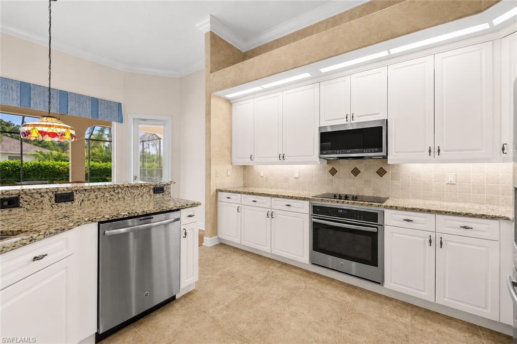 IMPERIAL GOLF ESTATES - Residential