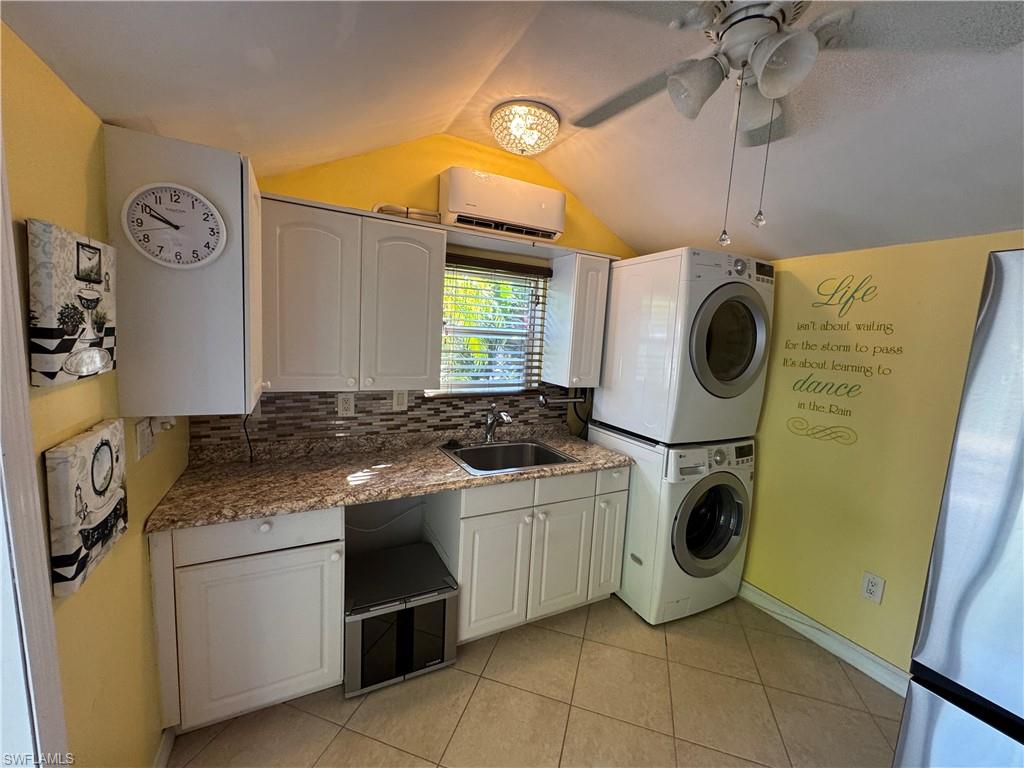 RIVERBEND MOTORCOACH RESORT - Land