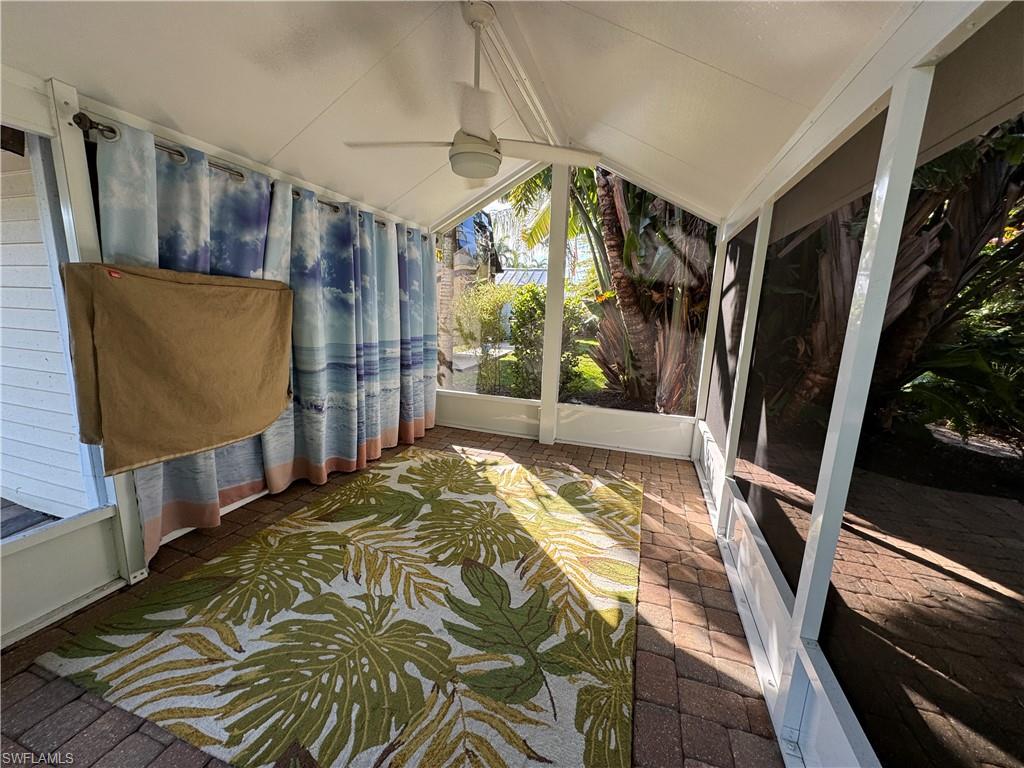 RIVERBEND MOTORCOACH RESORT - Land