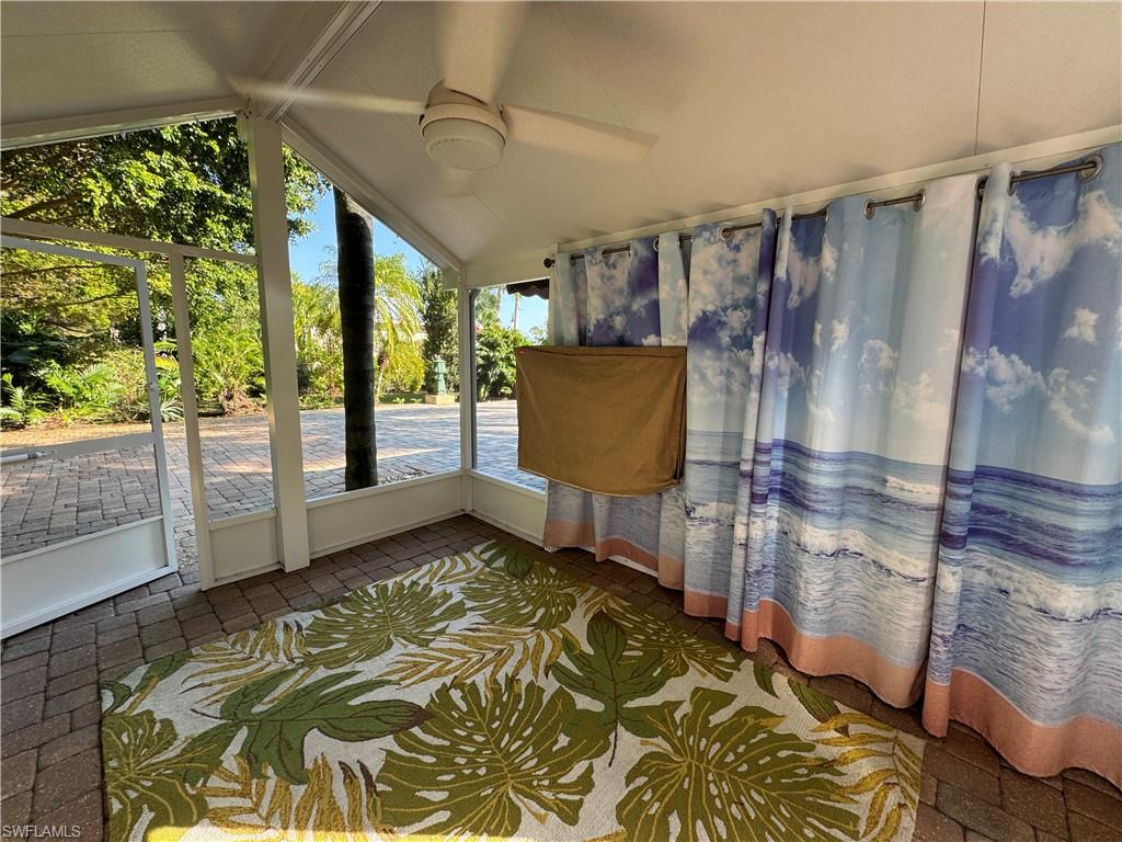 RIVERBEND MOTORCOACH RESORT - Land