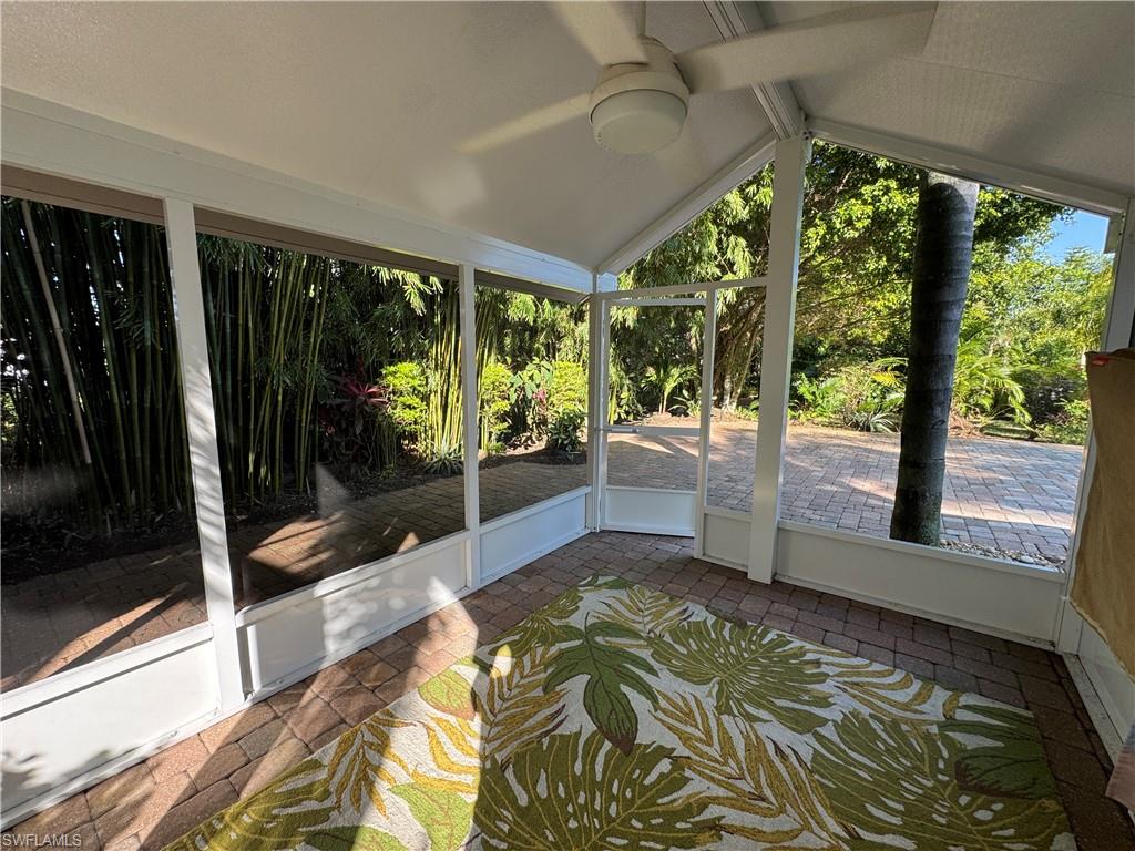 RIVERBEND MOTORCOACH RESORT - Land
