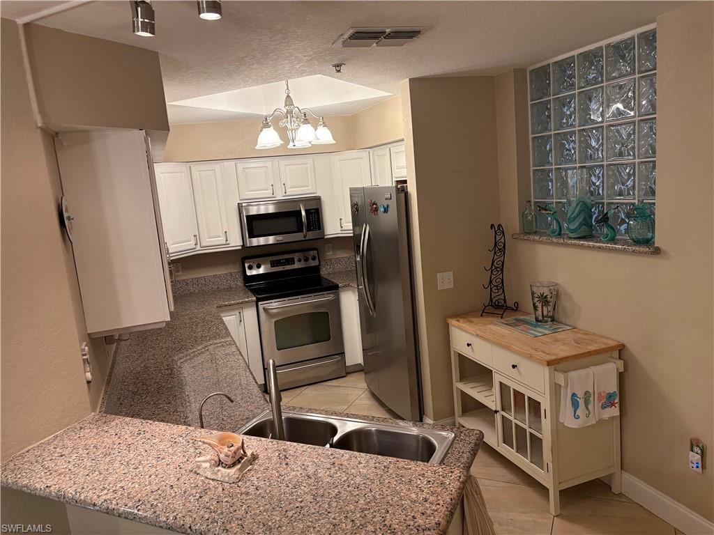 MAPLE GARDENS - Residential
