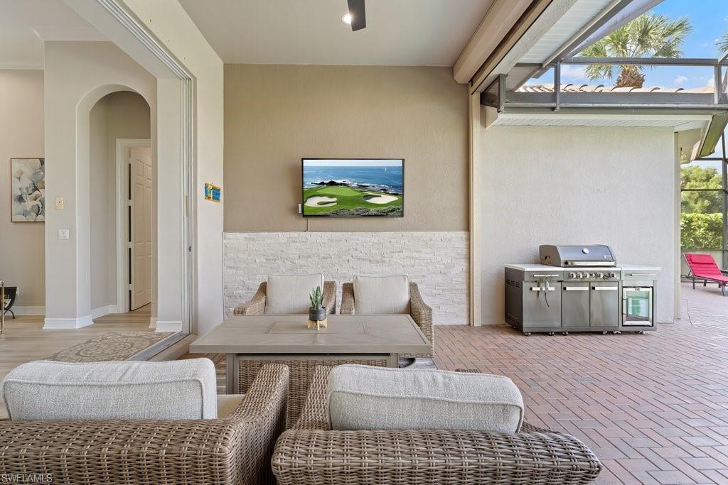 VILLA GRANDE - Residential
