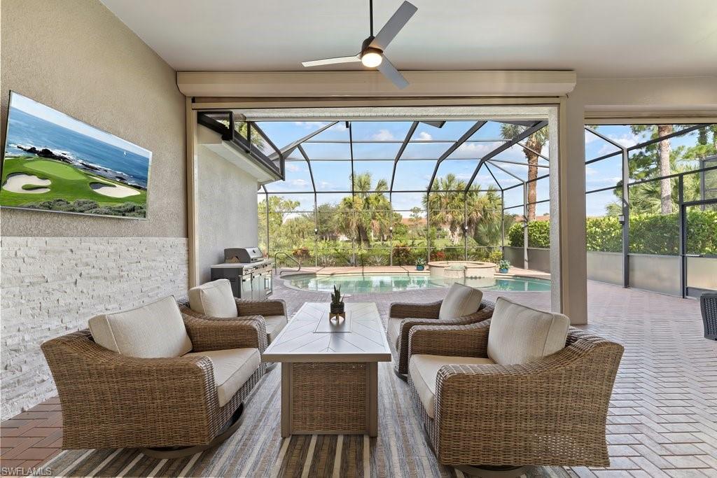 VILLA GRANDE - Residential