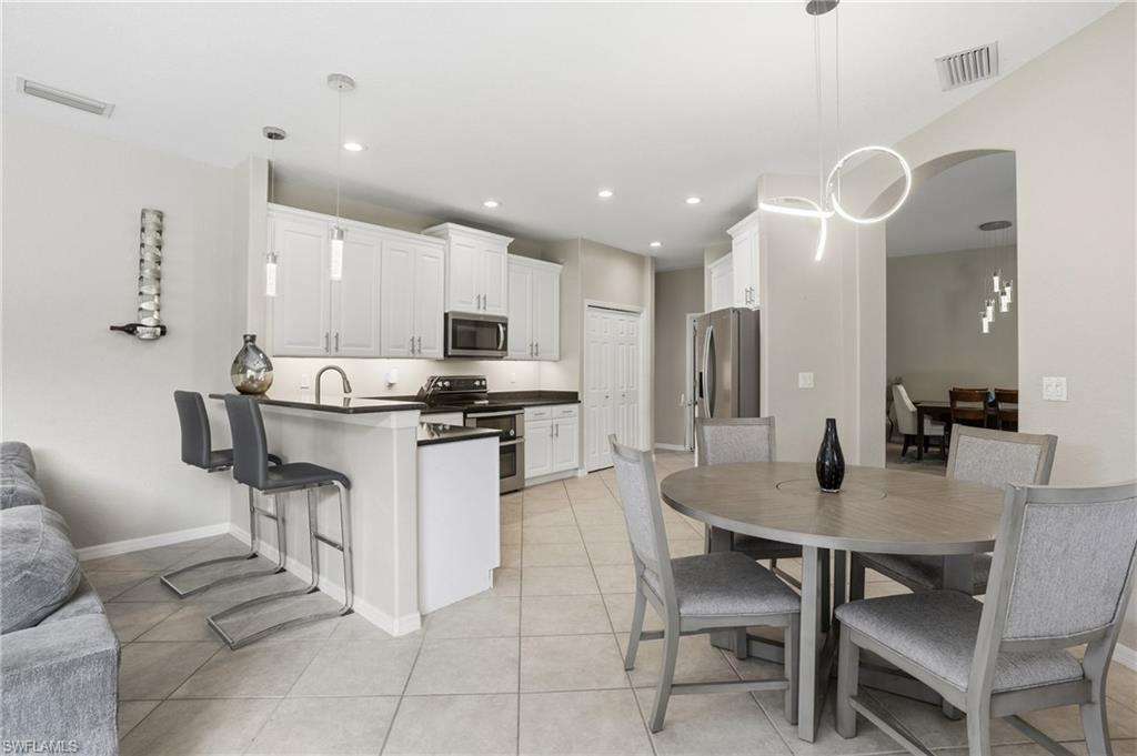 STONEYBROOK - Residential