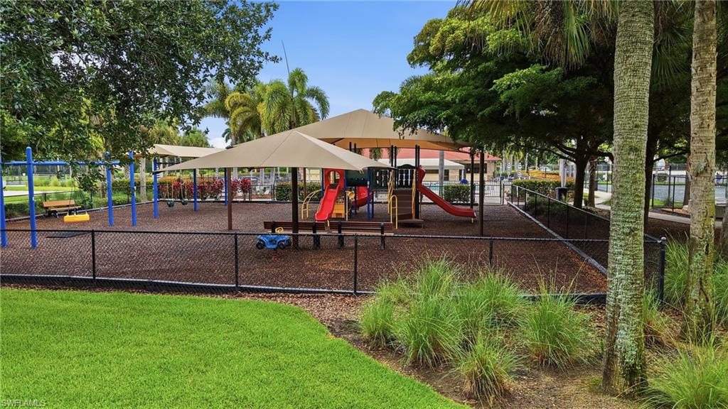 STONEYBROOK - Residential