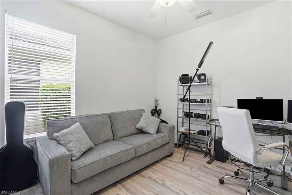STONEYBROOK - Residential