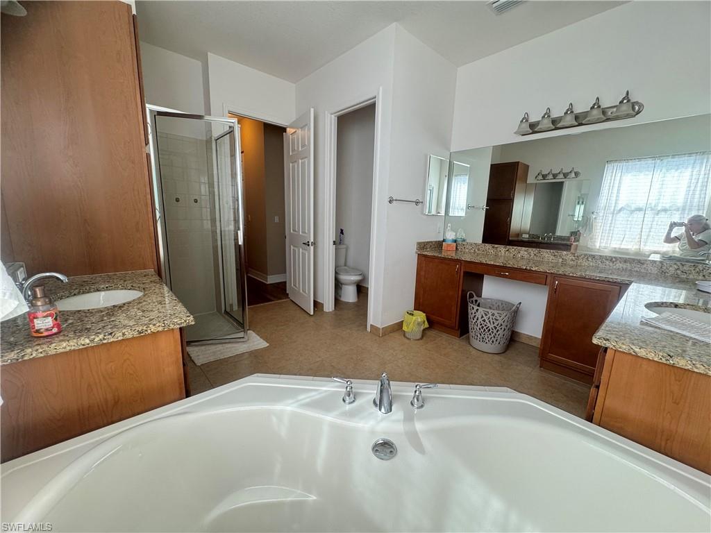 MARINA BAY - Residential Lease