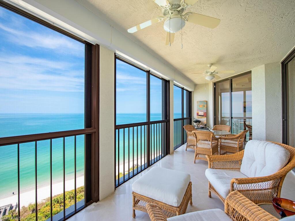 CARLYSLE AT BAY COLONY - Residential