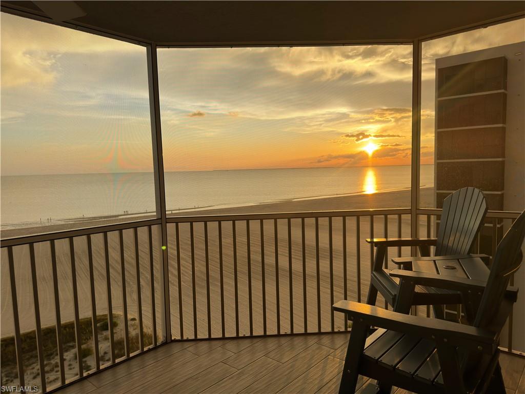 GULLWING BEACH RESORT - Residential