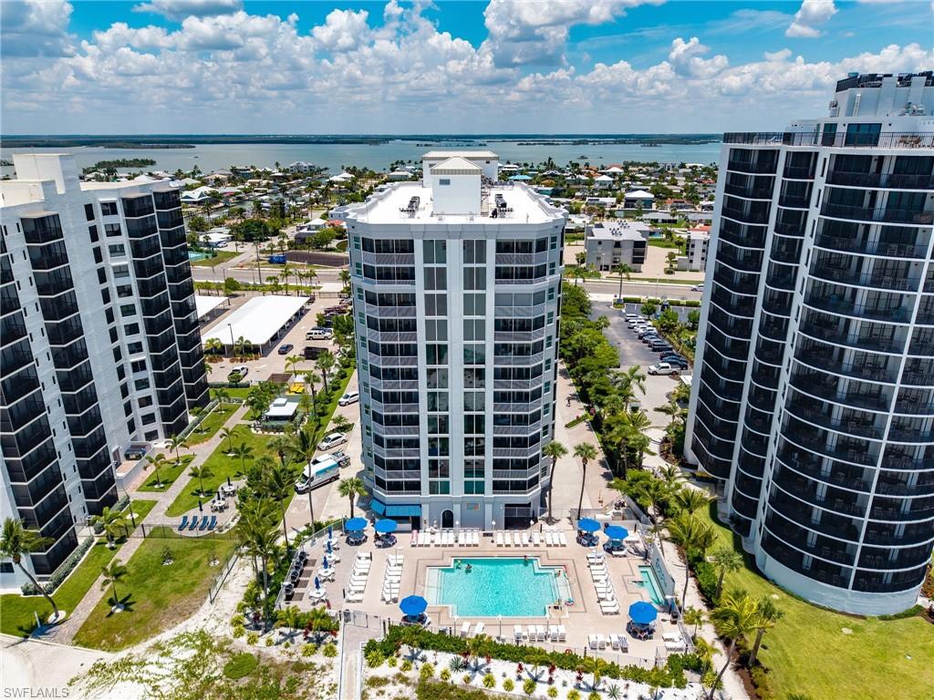 GULLWING BEACH RESORT - Residential