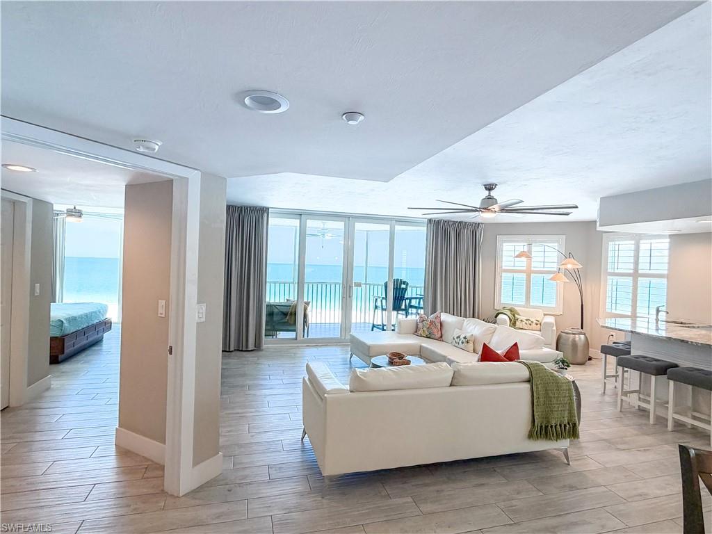 GULLWING BEACH RESORT - Residential