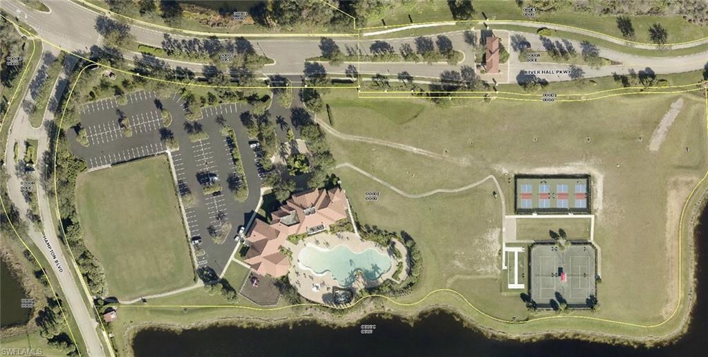 HAMPTON LAKES - Residential