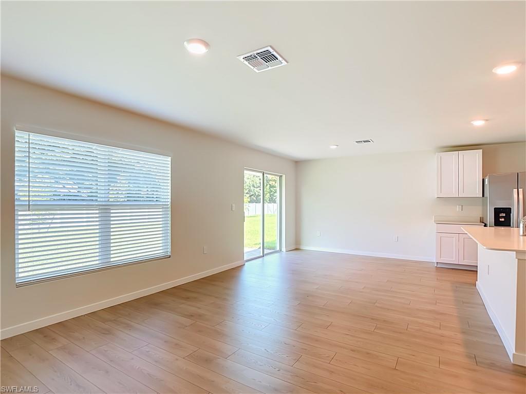 HEMINGWAY POINTE - Residential Lease