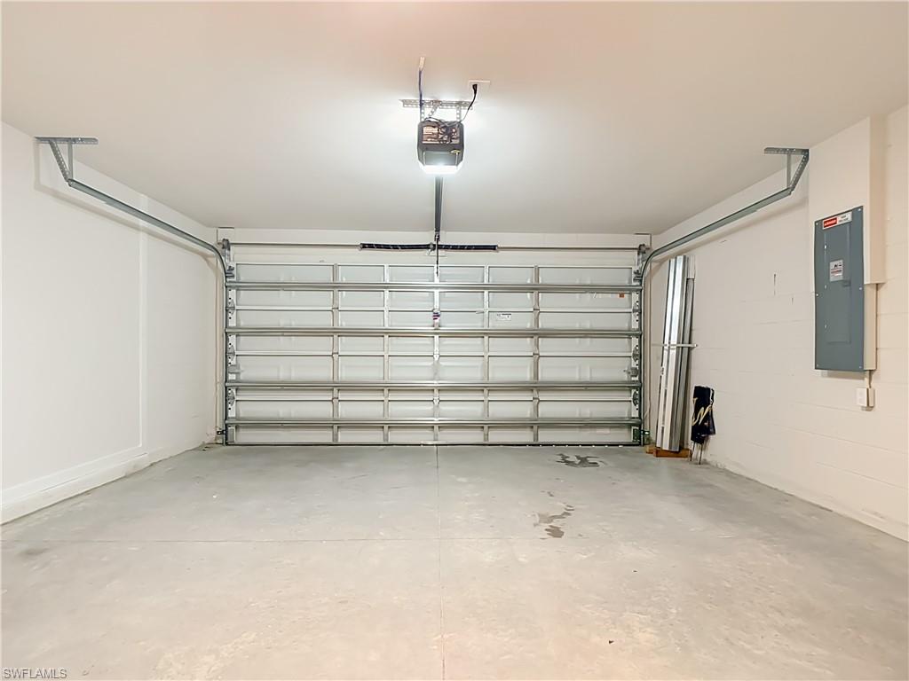 HEMINGWAY POINTE - Residential Lease
