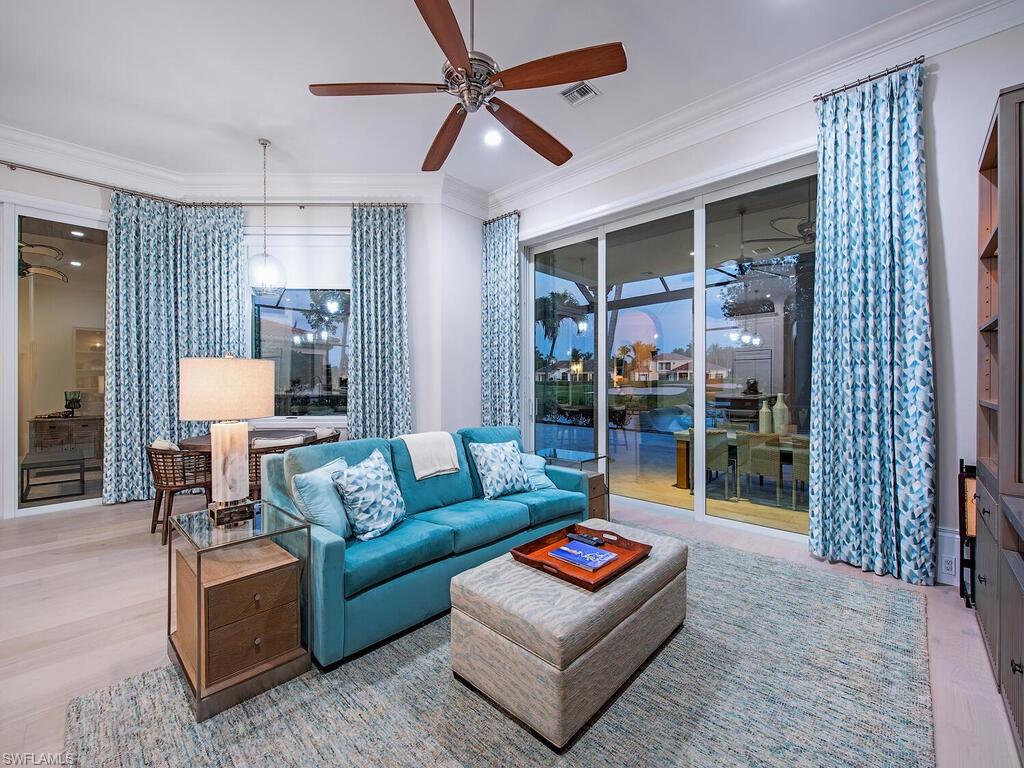 ISLA VISTA - Residential