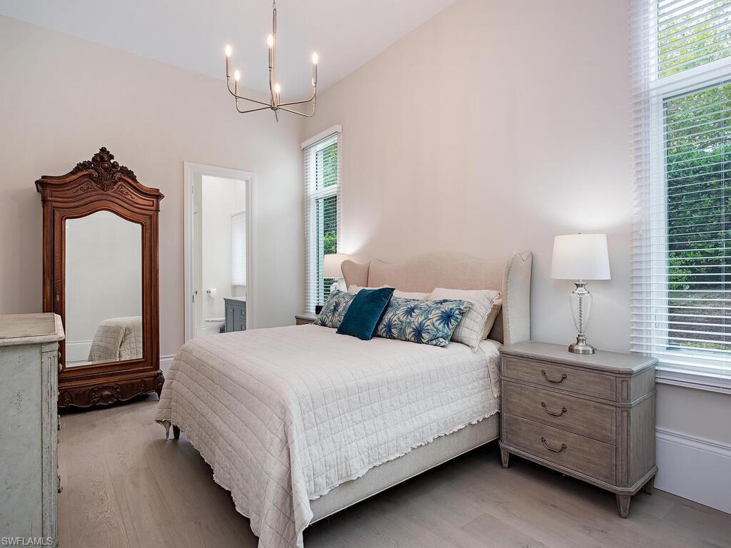 ISLA VISTA - Residential