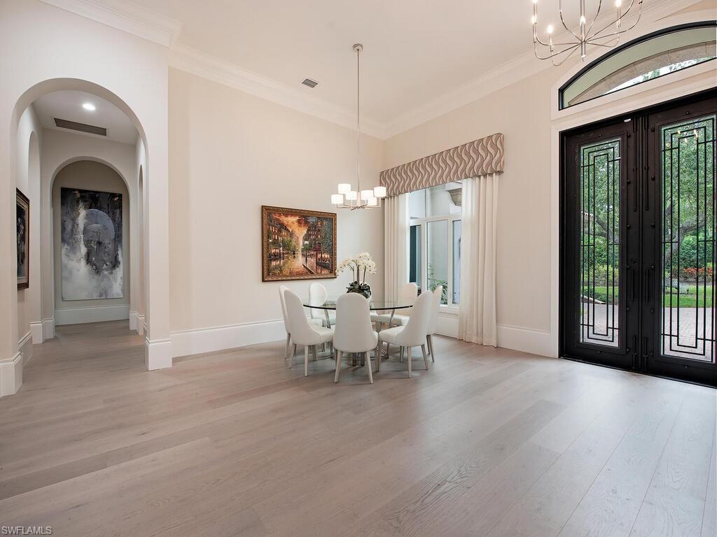 ISLA VISTA - Residential
