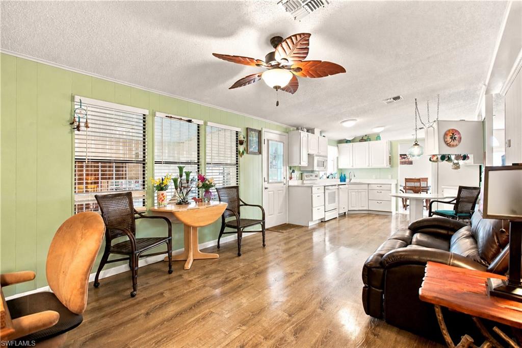 QUAIL ROOST - Residential