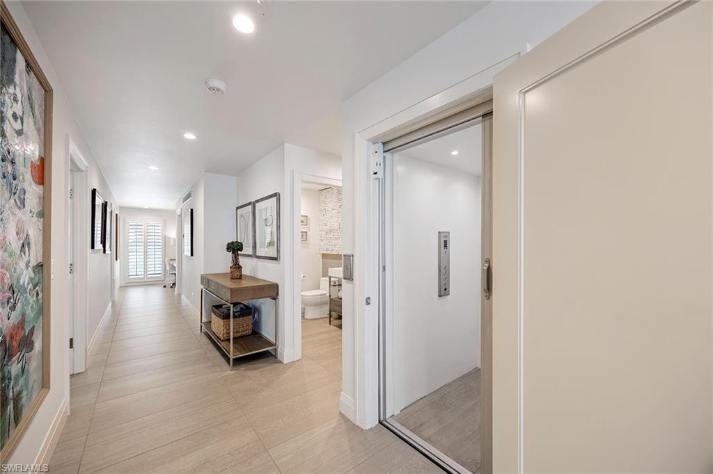 BONITA BEACH - Residential
