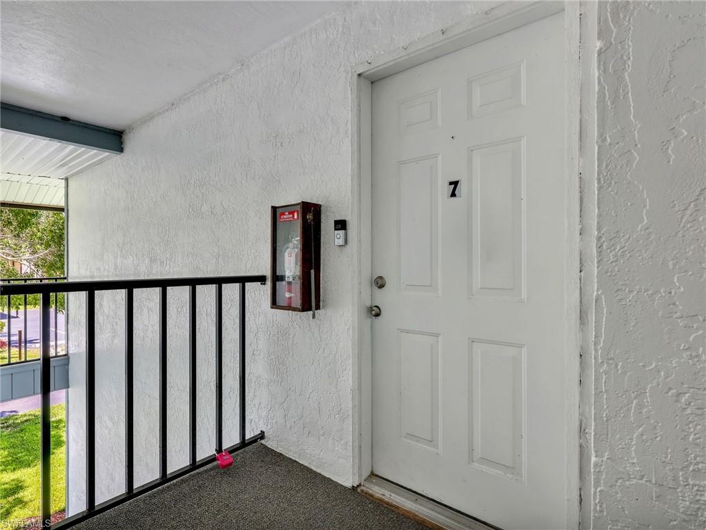 TIMBER LAKE - Residential Lease