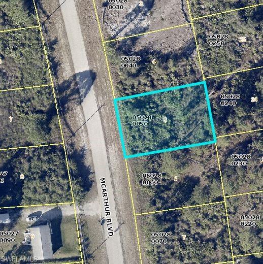 LEHIGH ACRES - Land